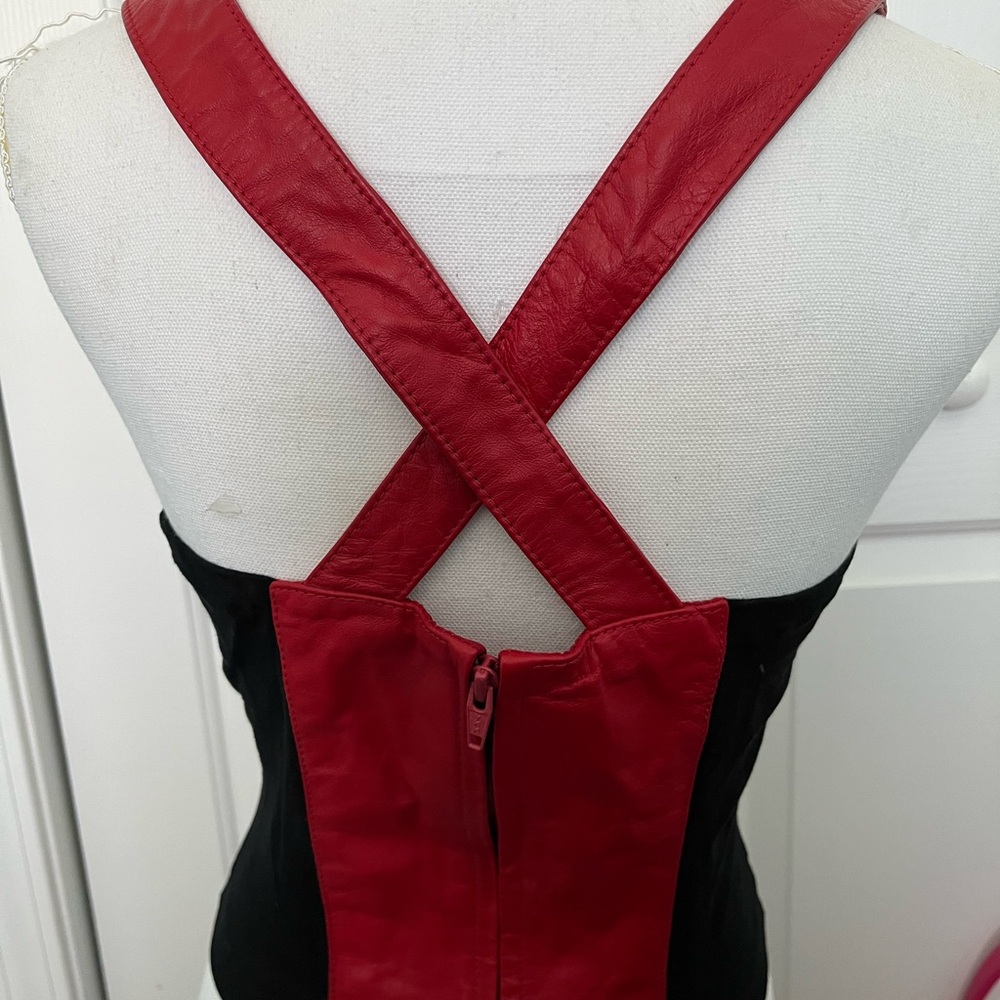 Vintage 1980’s Wilsons Leather Red and Black Crop Halter Top - Picture 2 of 3
